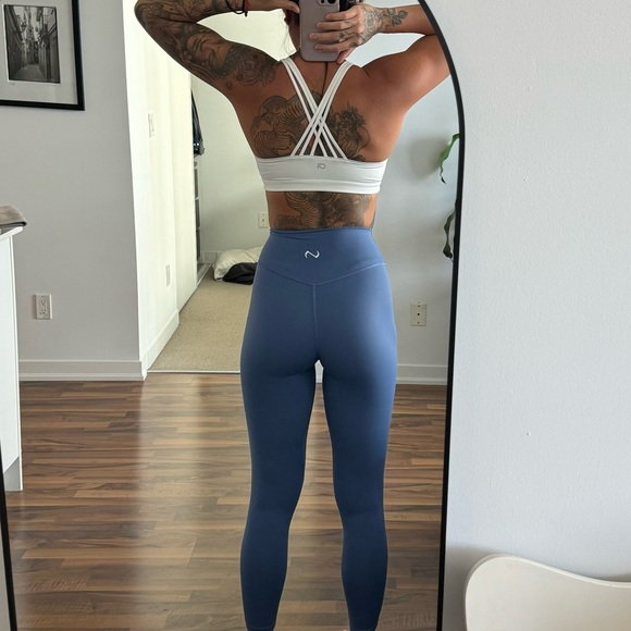 TLF buttery soft workout leggings - Picture 3 of 3